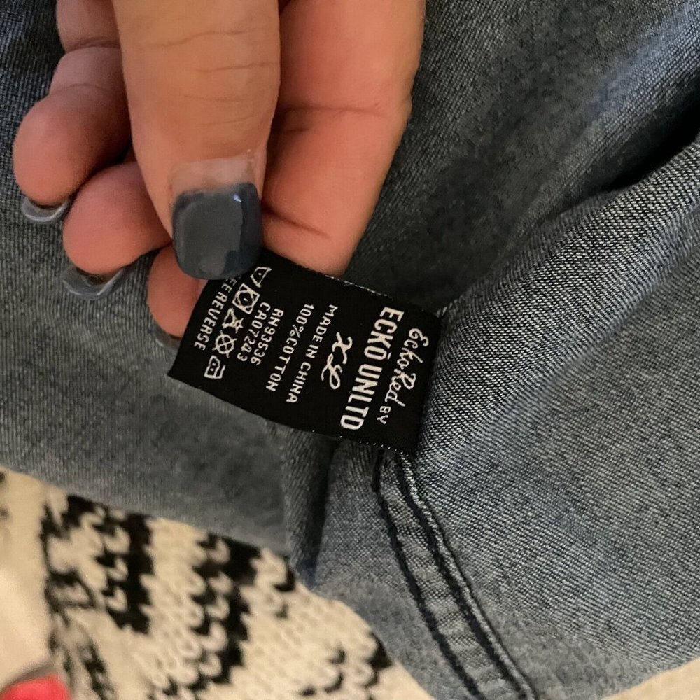 Ecko Unltd Men's Button Up Denim Shirt Slim Fit Blue Size XL - Picture 7 of 9